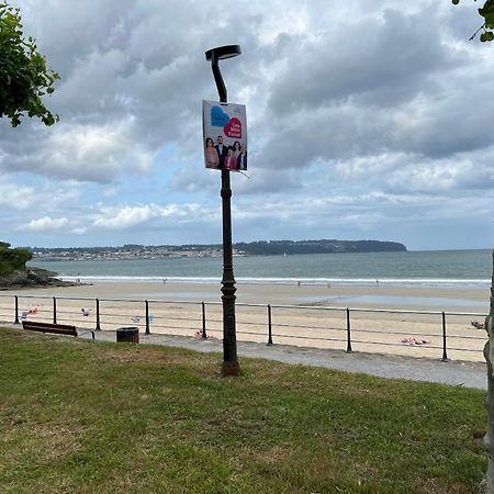 Apartamento A Pie De Playa En Mino Kültér fotó